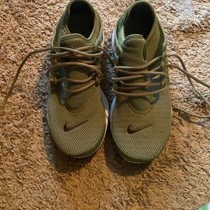 Olive Green Nike Presto